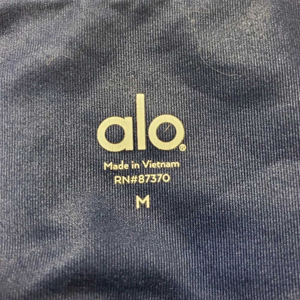 Alo Womens Mid Rise Full Length Athletic Leggings Size M Blue Striped Ombre Gym